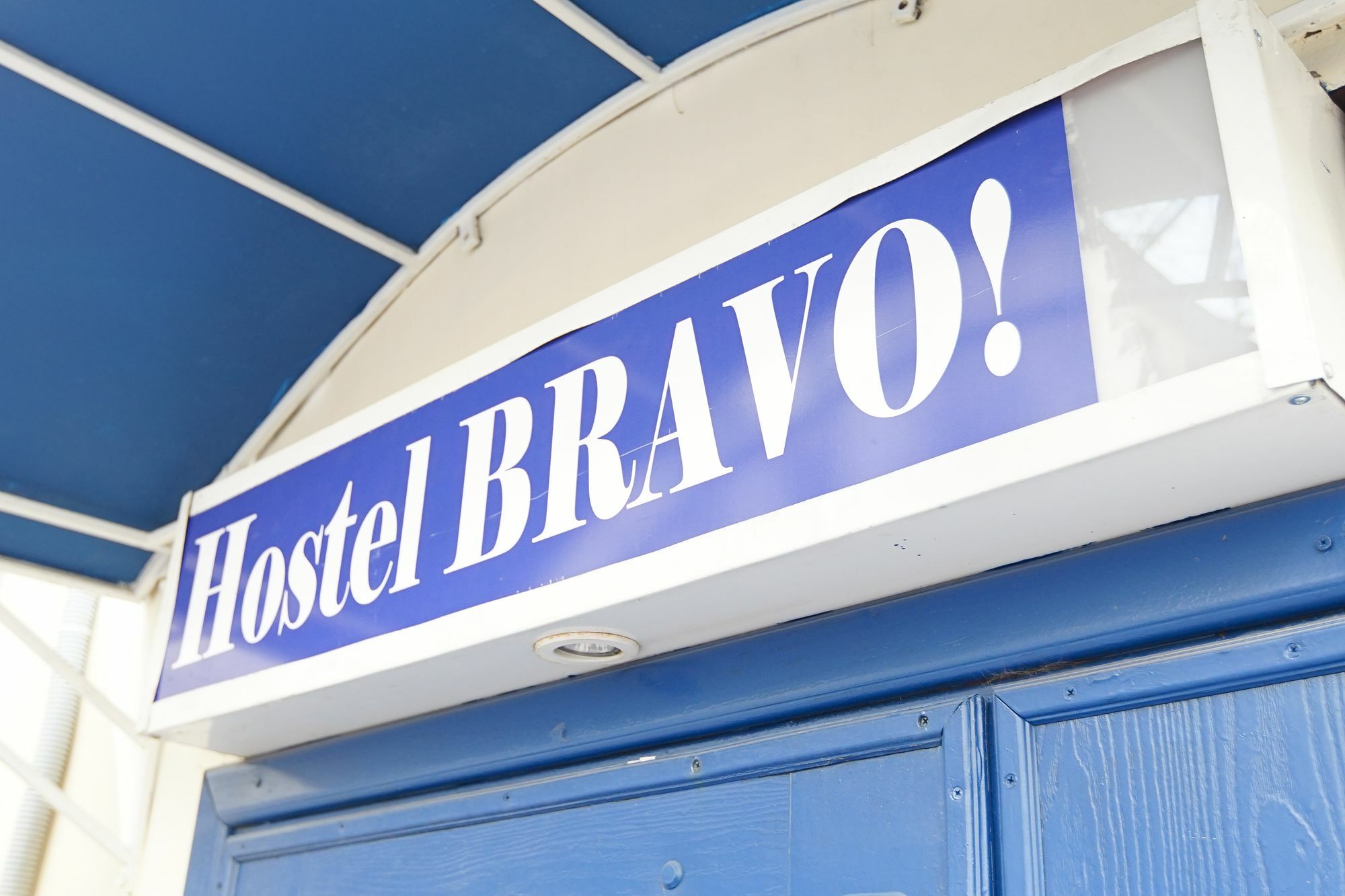 Гостевой Дом "Bravo" На Казанской Hostel Санкт Петербург Екстериор снимка